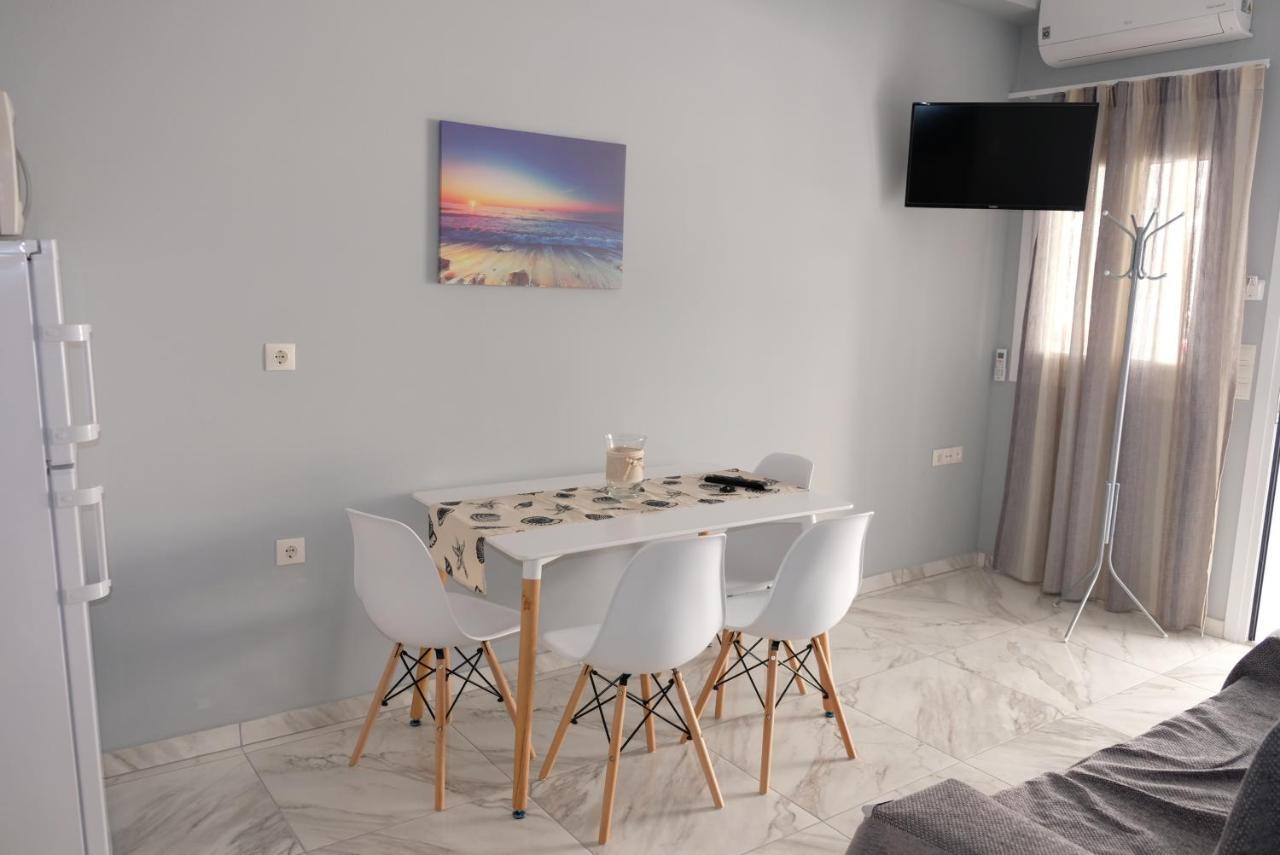 Bright & Comfy Apartments Near The Beach Кос Экстерьер фото